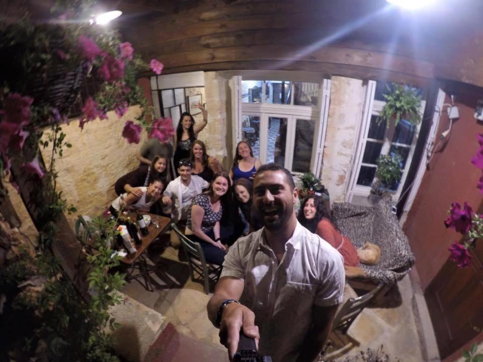 Hippie City Hostel Chania  Exteriör bild