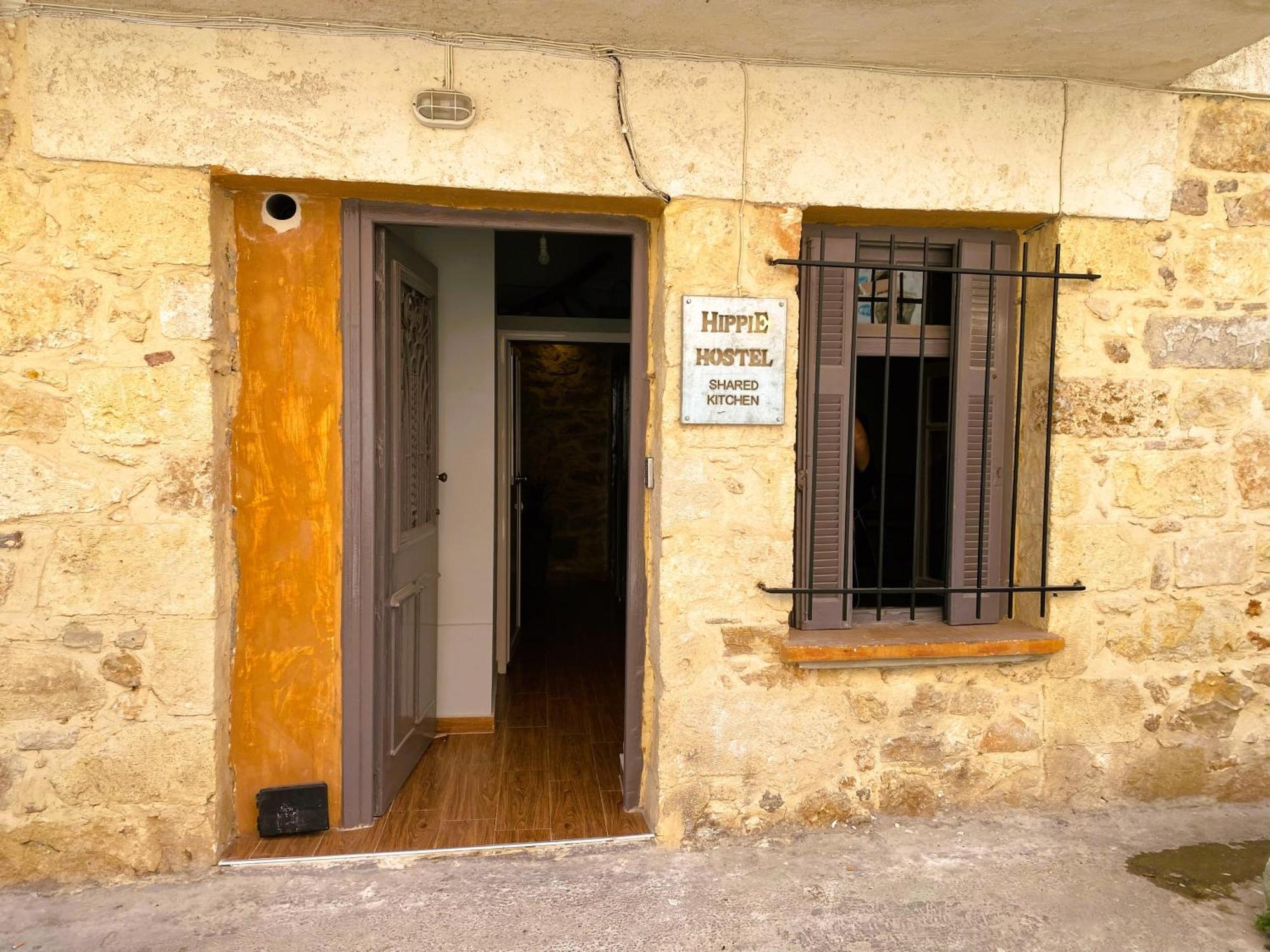 Hippie City Hostel Chania  Exteriör bild